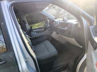 VW transportér T6 2.0 110kw 6mist Long ČR