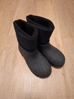 Zimní nepromokavé boty Decathlon, vel. 34/35