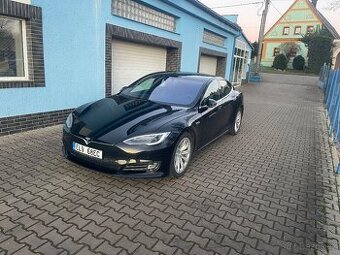 Tesla Model S 75D, 4x4