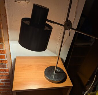 Retro stolní lampa bakelitová