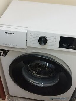 Pračka Hisense 7 kg s předním plněním
