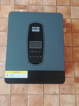 Prodám levně hybridní střídač Datou Boss 3000W