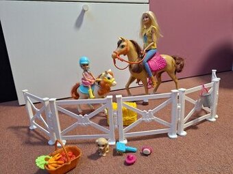 Barbie s dcerou na koních set