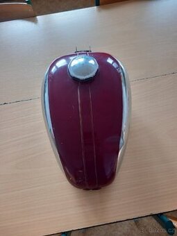 Nádrž jawa panelka