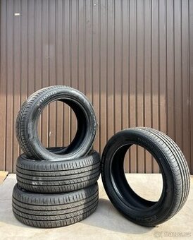 Nové letní pneu 215/55 r18 95H Kumho Ecsta HS51