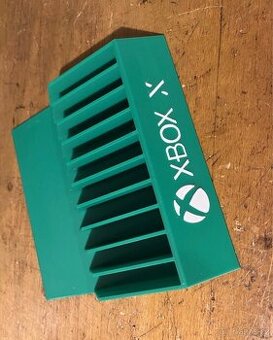 Stojánek na hry Xbox X