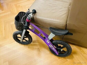 FirstBIKE Street – krásné odrážedlo, téměř nepoužívané