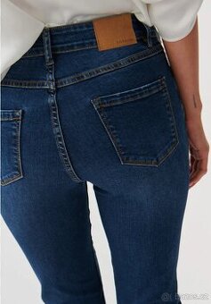 Slim fit džíny Tatuum, v. S - 36