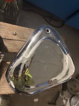 Schránka jawa pérák