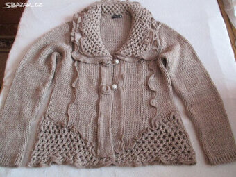 Dámský nový svetr