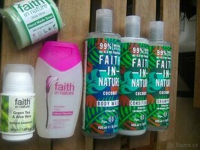 FAITH IN NATURE BRITISH PRODUCT+ kosmetická taška