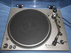 Gramofon TECHNICS SL-1300 - 1