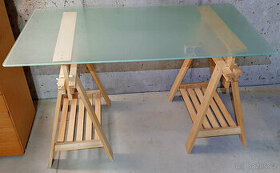 Ikea stůl skleněný design