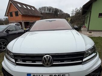 VW Tiguan R line - LED světla + mřížka