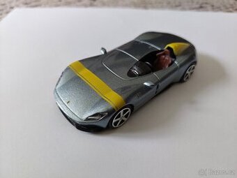 Ferrari Monza SP1 1:43 - Bburago - 1