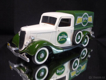 Ford V8 PickUp Perrier Solido 1/18 - 1/19