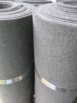 6x geotextilie filc 0.7cm šířka role 1.75m a celkem 25m2 - 1