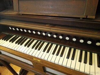 Harmonium made in USA