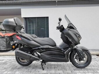 Yamaha x-max 300 Tech Max