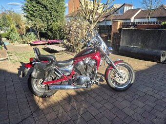 Suzuki Intruder 1400