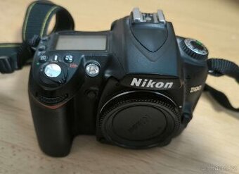 Nikon D90