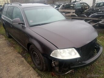 VW Passat 2 litr benzin ALT, barva LB4V