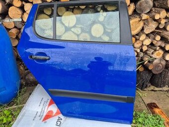 Pravé zadní dveře Škoda Fabia 2 v barvě modré 4590