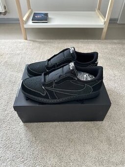 Jordan 1 Retro Low OG SP Travis Scott Black Phantom