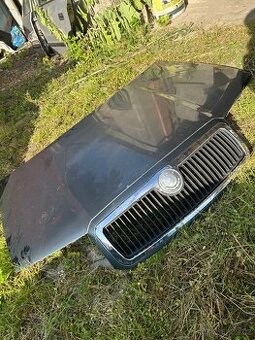 Škoda Fabia kapota