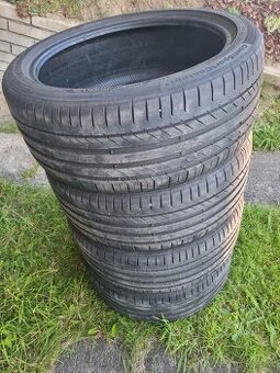 Pneu Continental 225/40 R18