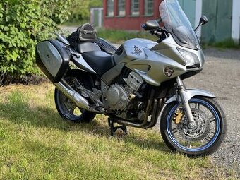 Honda CBF 1000