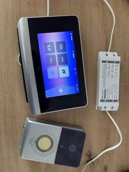 Somfy videotelefon v500