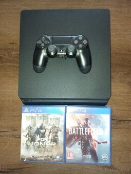 PlayStation 4 slim 500GB + ovladač a hry