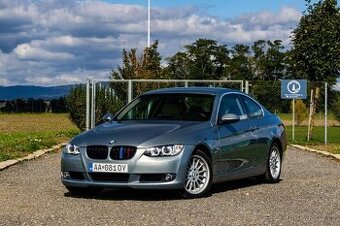 BMW 330 d xDrive /SUPER STAV / AJ NA SPLÁTKY / PROTIÚČET /