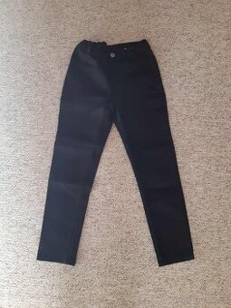 CHLAPECKÉ KALHOTY VEL.128