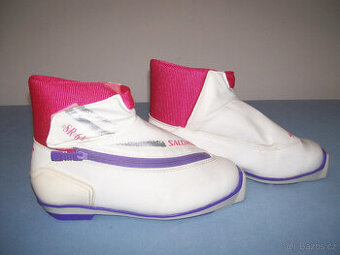 Boty na běžky  SALOMON  SR  611  - č. 38  (SNS profil)