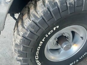 Sada 4ks zánovních kol 35x12,5r15