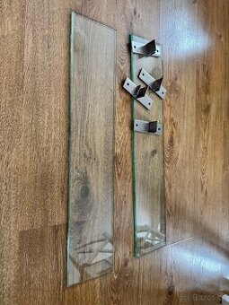 Skleněné police GRUNDTAL