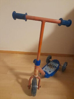 Dětská tříkolka-koloběžka