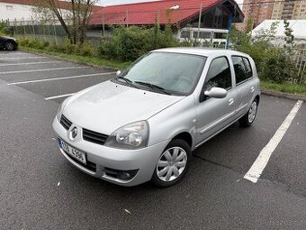 RENAULT CLIO 1,2i 43kW - rok 2008 - Klimatizace