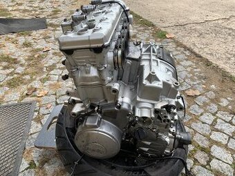 Motor Yamaha FJR 1300