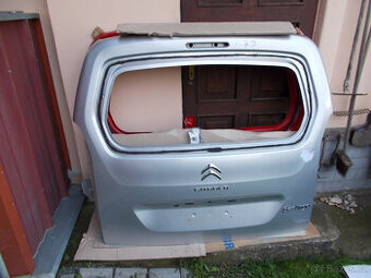 CITROEN BERLINGO 3 r.v.2008 až 2018-NÁHRADNÍ DÍLY-DVÉŘE-atd.