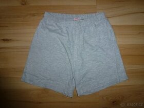 Kraťasy vel.134/140