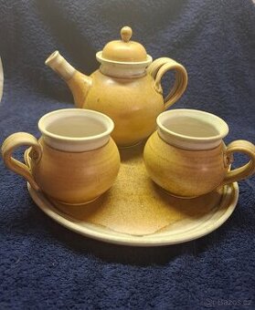 keramické kávové a čajové soupravy