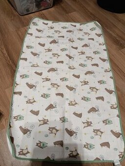 Přebalovací podložka medvídci