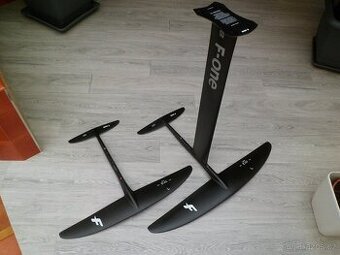 F-ONE Wingfoil set SK8 HM carbon 1050cm+750cm