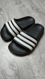 Dětské pantofle Adidas vel.28,5 EU, 11UK, 17 cm