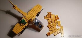 LEGO letadlo a 2 panáčci - 1