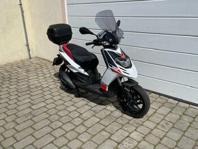 APrilia SR 125 Motard