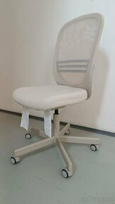 židle Ikea Flintan